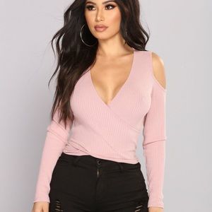 fashion nova “cold like my ex top” in mauve